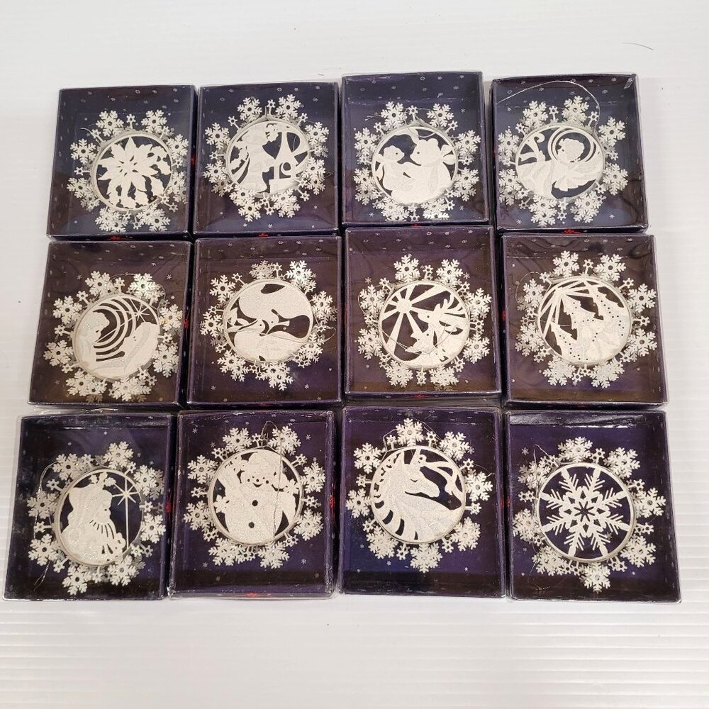Ornaments Set 12 Metal Winter Lace Snowflake White Hanging Christmas Tree Box